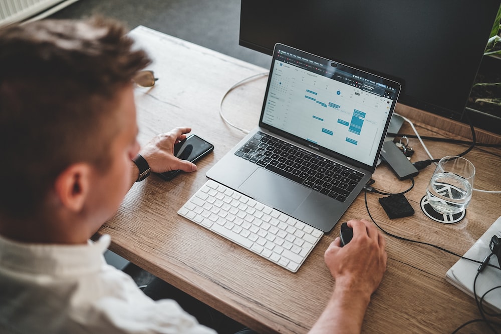Work from Anywhere | 100+ best free work, website, business and office photos on Unsplash